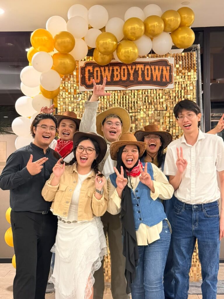 MC Crenergy Annual Dinner Committee: Celebration of an AI Company in Malaysia